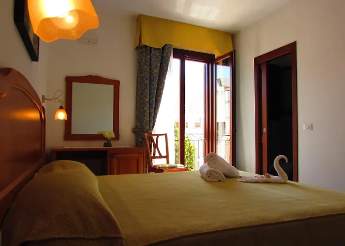 La Meridiana 酒店 *