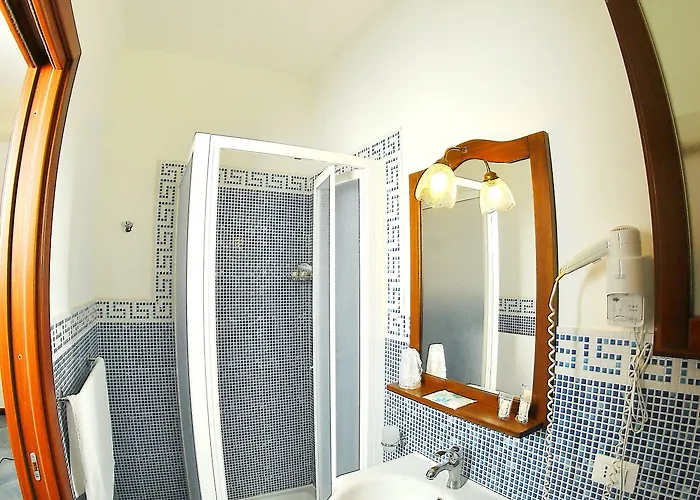 La Meridiana 酒店 *